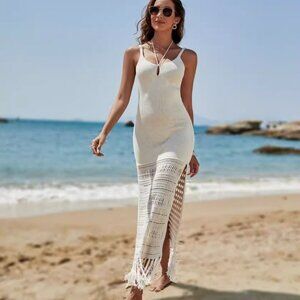 Knit hollowed-out beach smock with fringe bikini